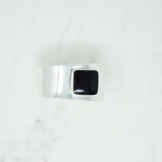 Modernist Onyx Cuff, Taxco  Designer: unknown  Material: 925 sterling silver, onyx  Period: 1970s. Available at Fonfrege.com